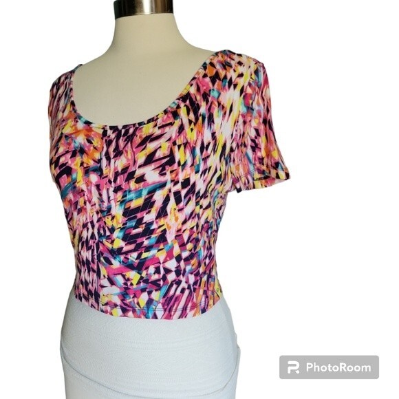 DECREE COLORFUL PINK CROPPED TEE - XL - Picture 3 of 8